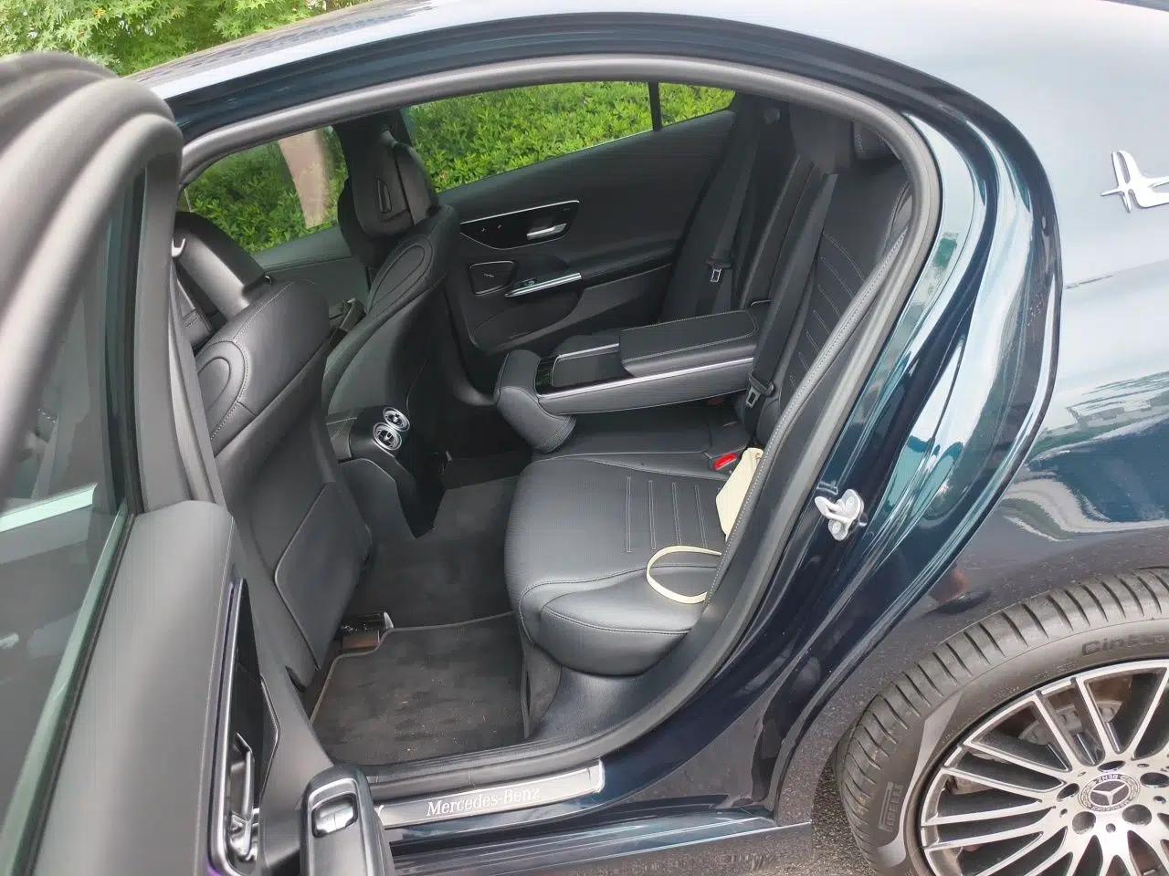 Mercedes-Benz C-Class 2024 C 260 L Sport Edition — миниатюра 17