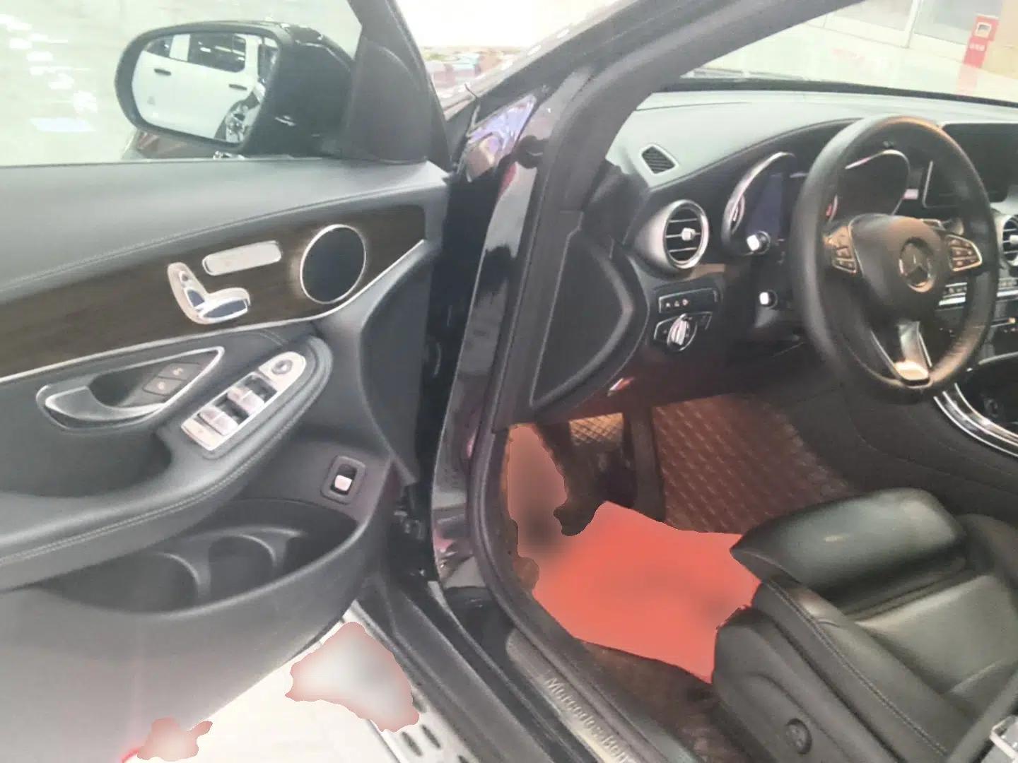 Mercedes-Benz GLC 2017 GLC 260 4MATIC Luxury Model — миниатюра 18