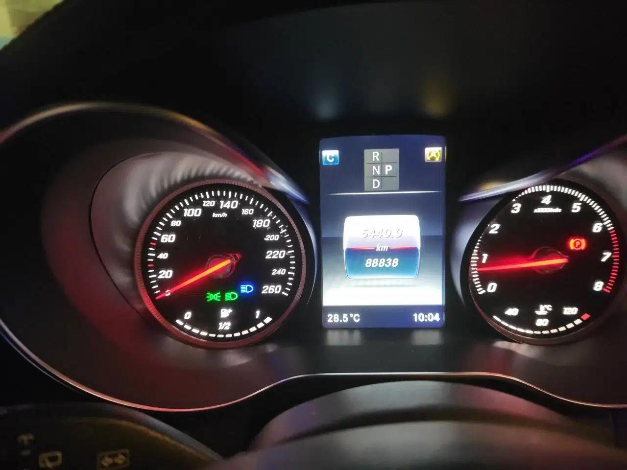Mercedes-Benz GLC 2016 GLC 200 4MATIC — миниатюра 11
