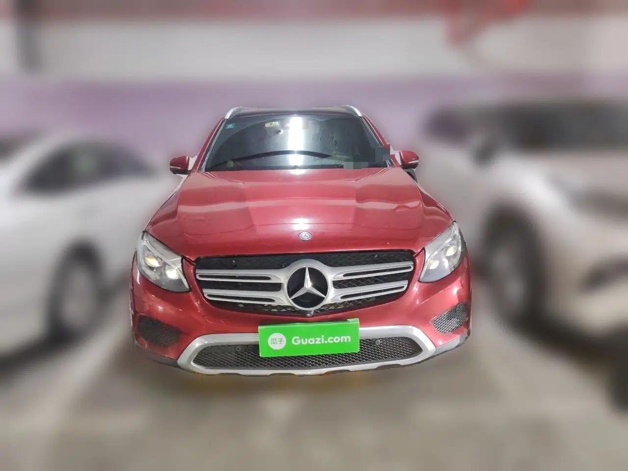 Mercedes-Benz GLC 2016 GLC 300 4MATIC Dynamic Model — миниатюра 2