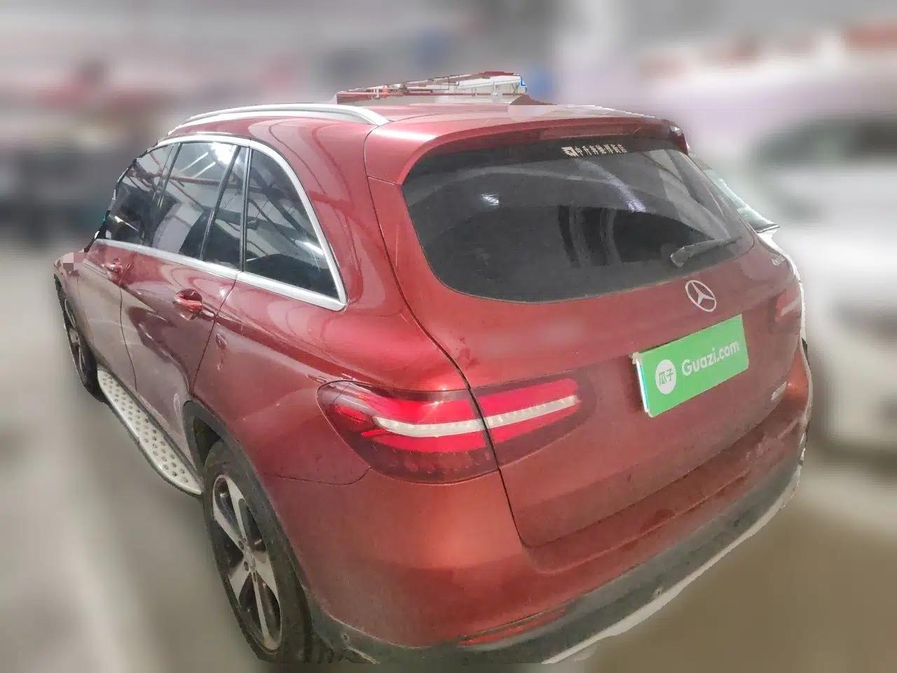 Mercedes-Benz GLC 2016 GLC 300 4MATIC Dynamic Model — миниатюра 4