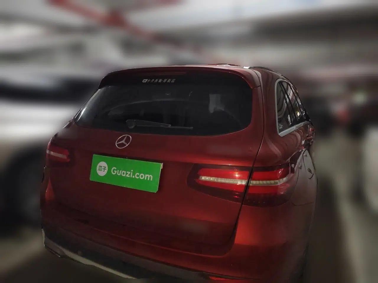 Mercedes-Benz GLC 2016 GLC 300 4MATIC Dynamic Model — миниатюра 5