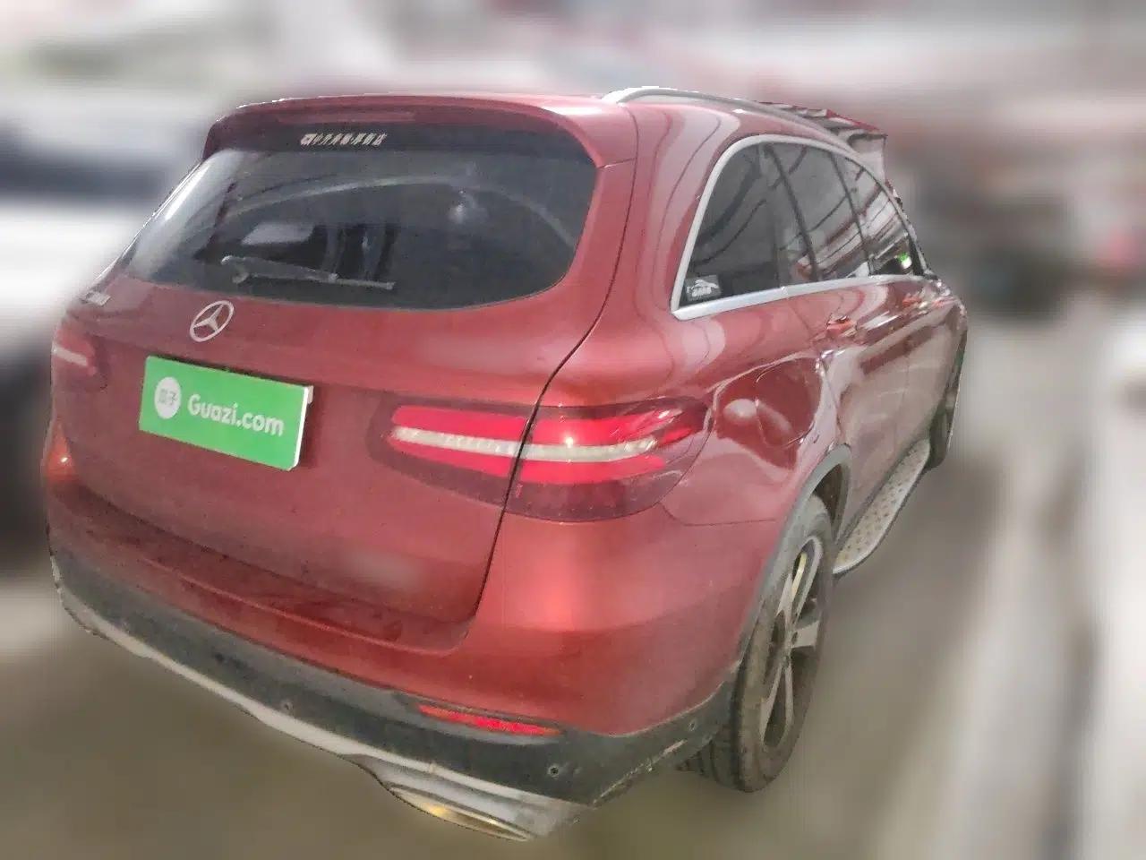 Mercedes-Benz GLC 2016 GLC 300 4MATIC Dynamic Model — миниатюра 6
