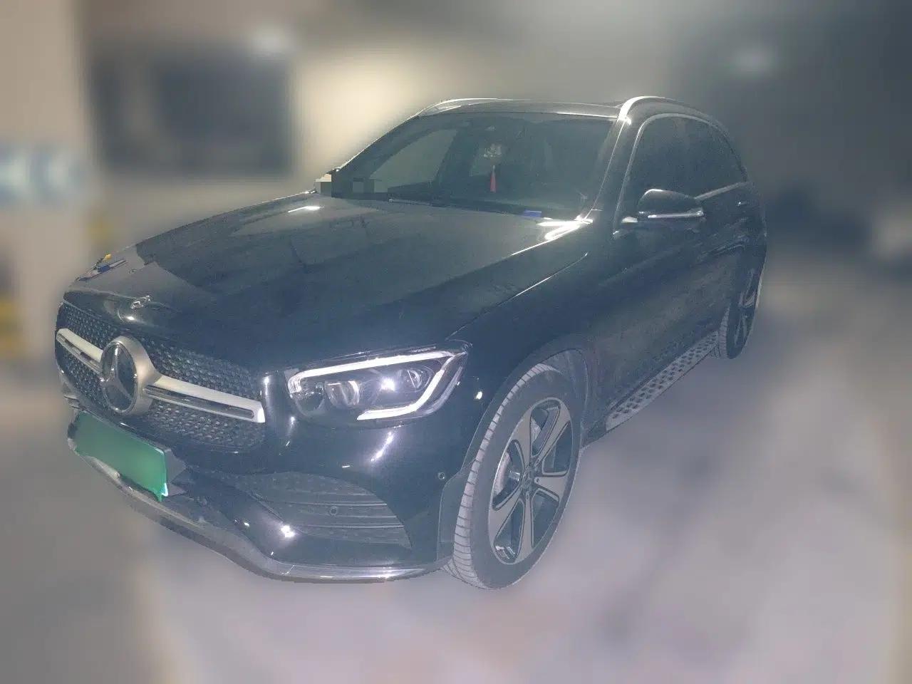 Mercedes-Benz GLC 2020 GLC 300 L 4MATIC Luxury Model — миниатюра 1