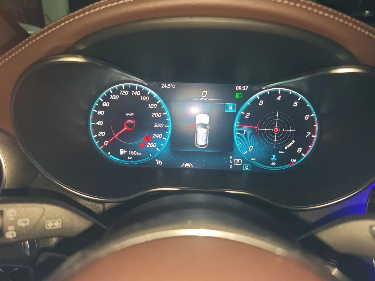 Mercedes-Benz GLC 2020 GLC 300 L 4MATIC Luxury Model — миниатюра 11