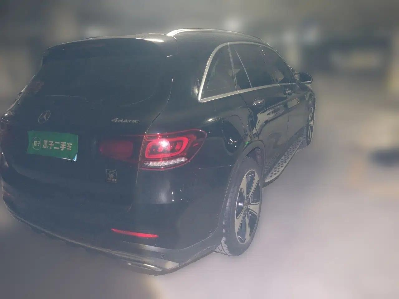 Mercedes-Benz GLC 2020 GLC 300 L 4MATIC Luxury Model — миниатюра 6