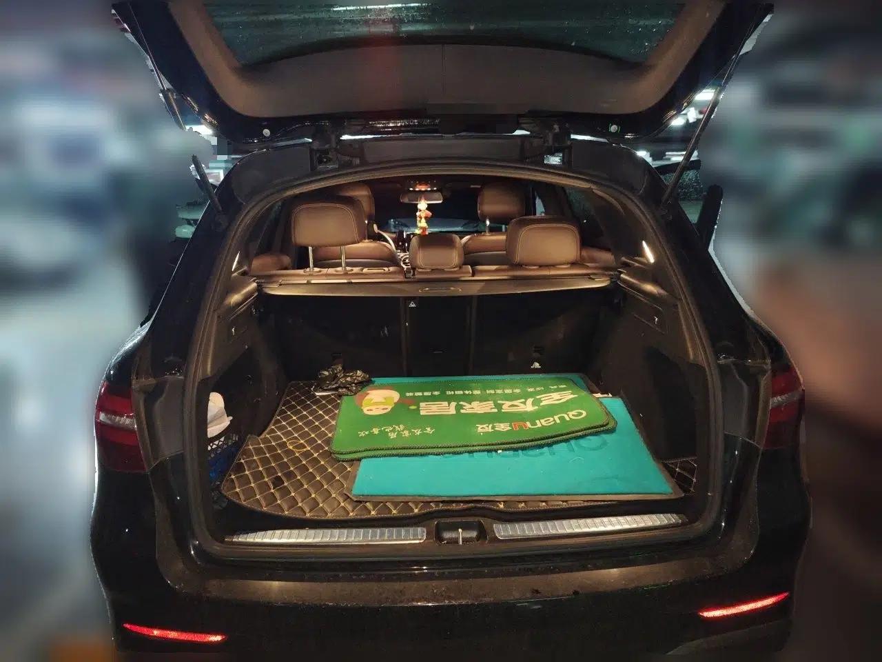 Mercedes-Benz GLC 2019 Facelift GLC 260 L 4MATIC Luxury Model — миниатюра 19