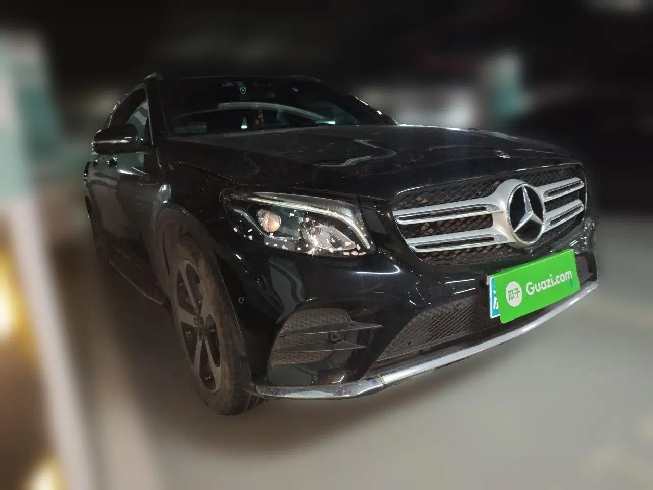 Mercedes-Benz GLC 2019 Facelift GLC 260 L 4MATIC Luxury Model — миниатюра 3