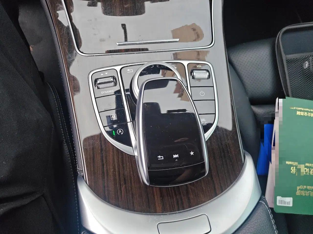 Mercedes-Benz GLC 2017 GLC 260 4MATIC Luxury Model — миниатюра 14