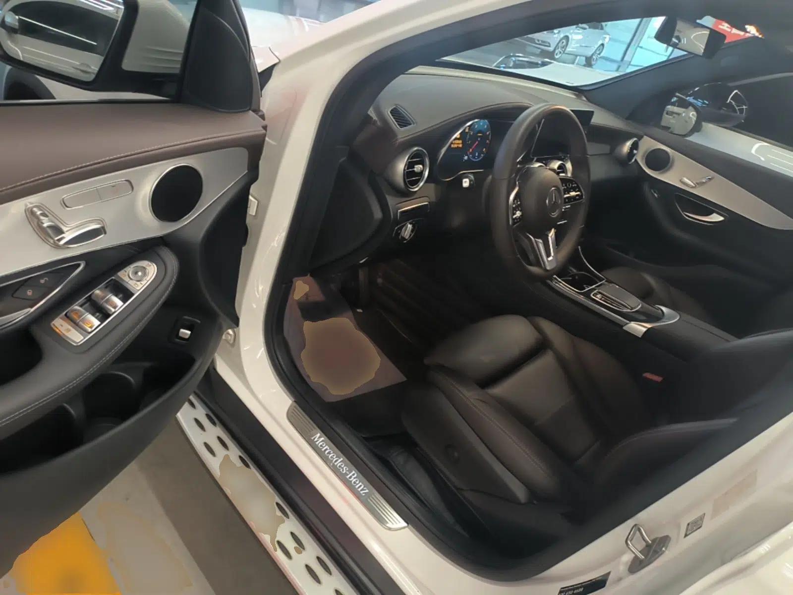 Mercedes-Benz GLC 2020 Facelifted GLC 260 L 4MATIC Dynamic Edition — миниатюра 18
