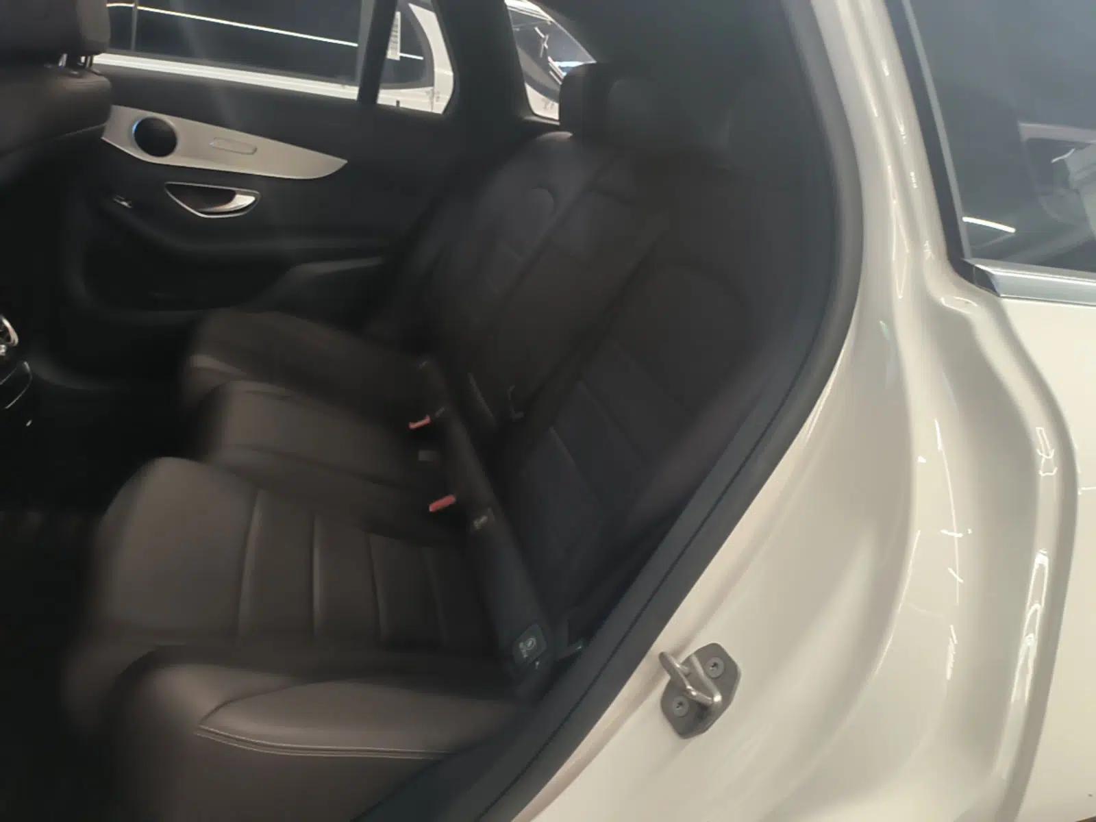 Mercedes-Benz GLC 2020 Facelifted GLC 260 L 4MATIC Dynamic Edition — миниатюра 20
