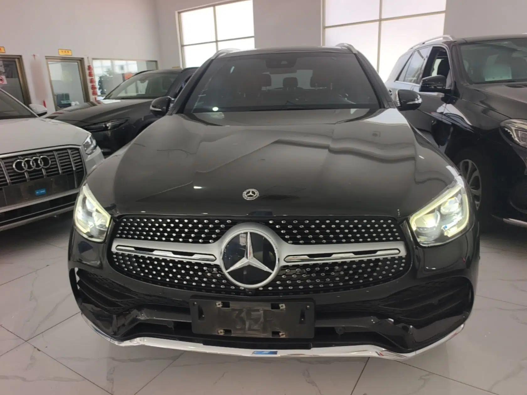 Mercedes-Benz GLC 2020 GLC 300 L 4MATIC Luxury Model — миниатюра 2