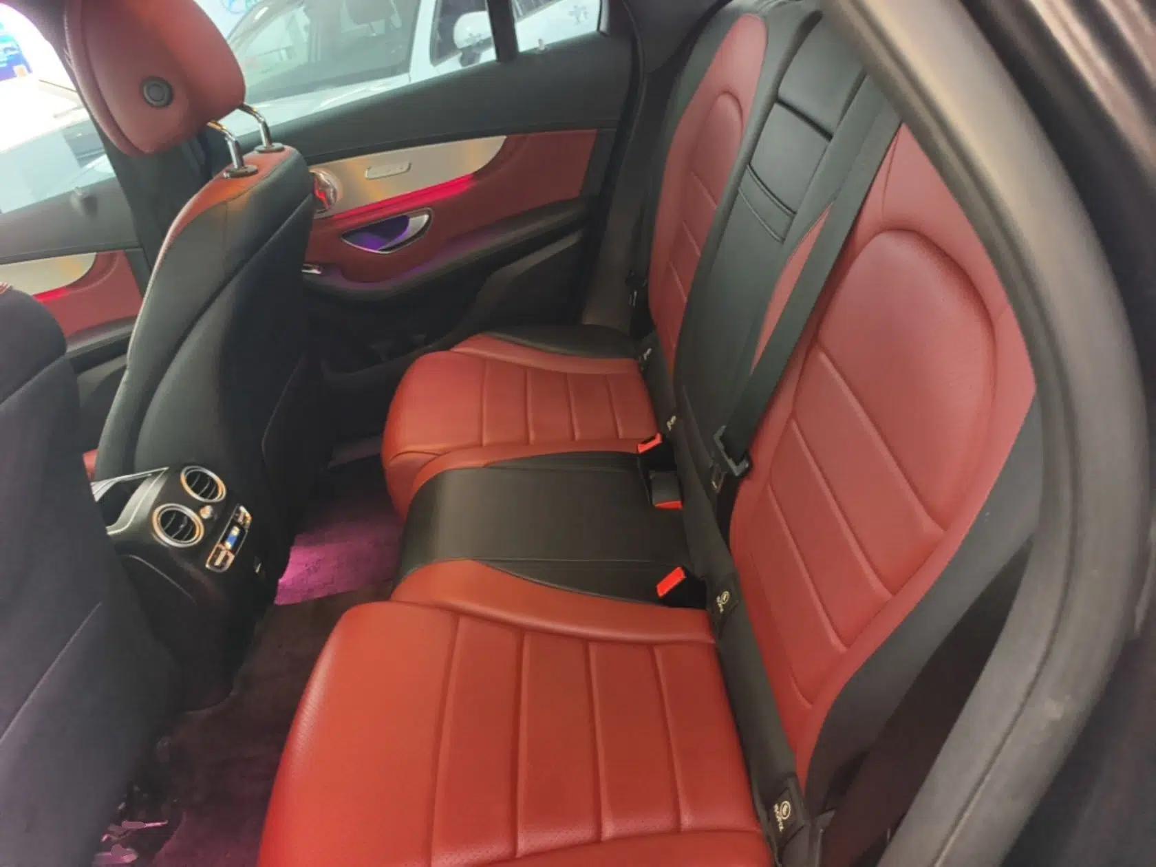 Mercedes-Benz GLC 2020 GLC 300 L 4MATIC Luxury Model — миниатюра 20