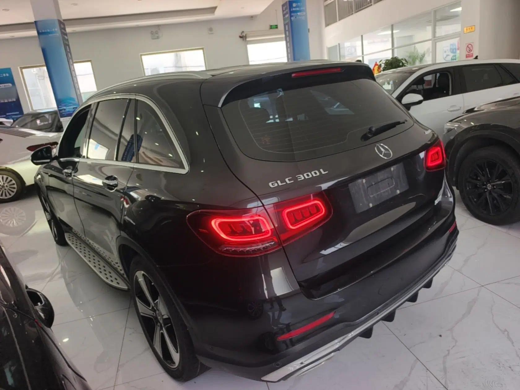 Mercedes-Benz GLC 2020 GLC 300 L 4MATIC Luxury Model — миниатюра 4
