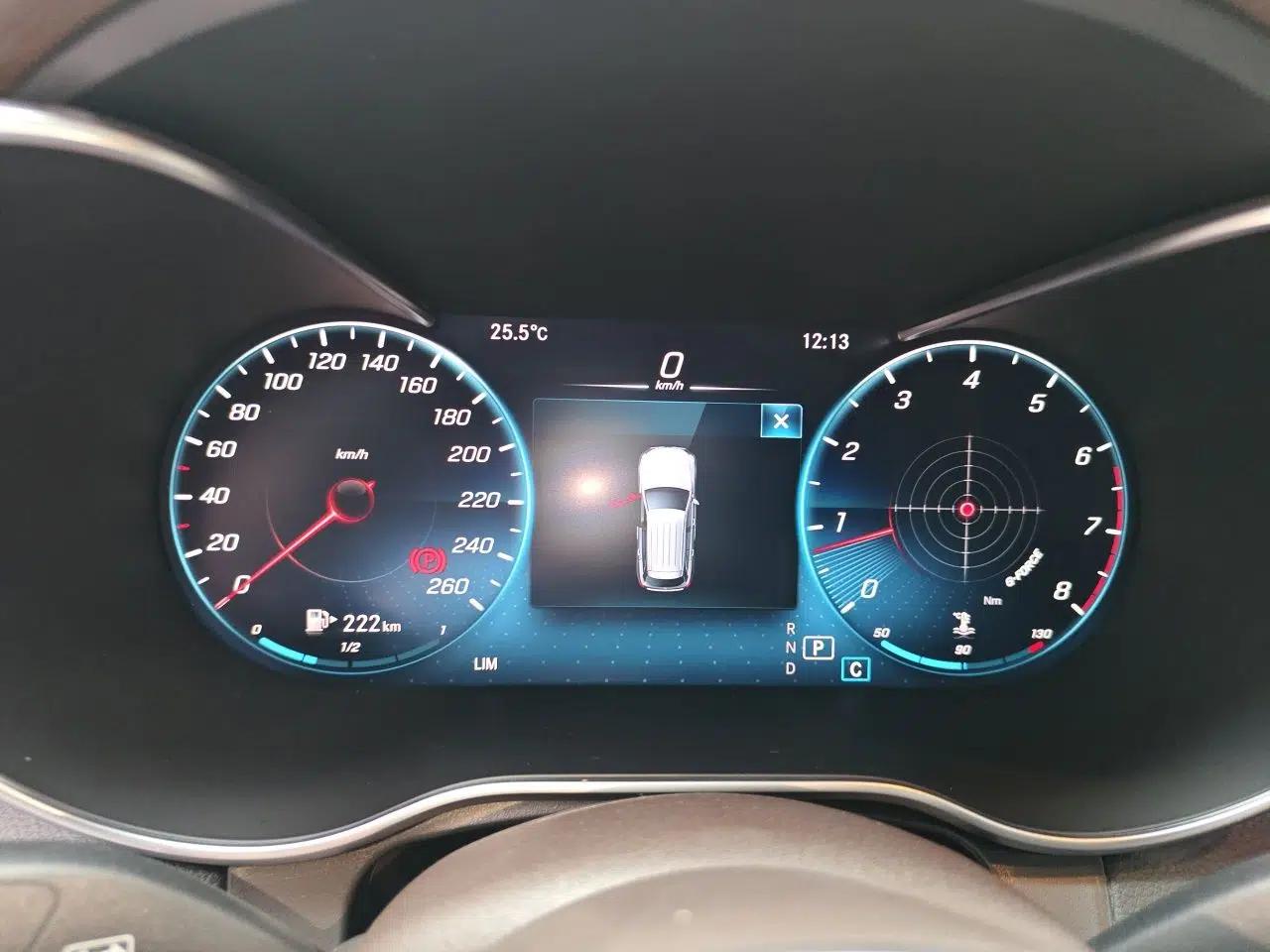 Mercedes-Benz GLC 2022 Facelift GLC 260 L 4MATIC Luxury Edition — миниатюра 11