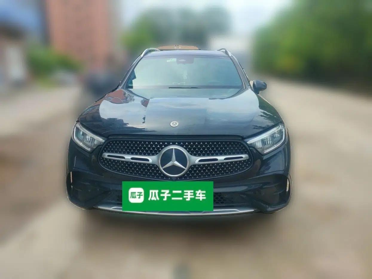 Mercedes-Benz GLC 2023 GLC 260 L 4MATIC Luxury Model 5 Seats — миниатюра 2
