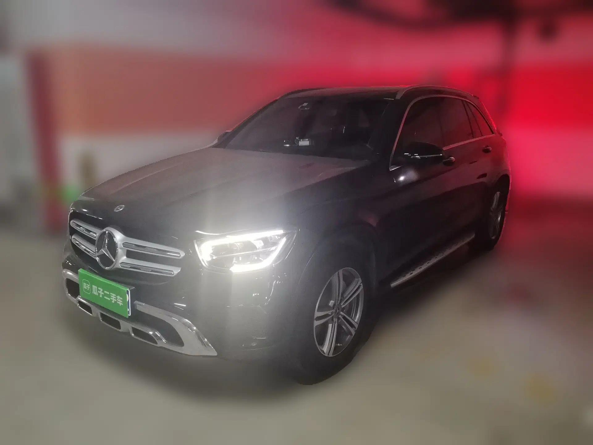 Mercedes-Benz GLC 2020 Facelifted GLC 260 L 4MATIC Dynamic Edition — миниатюра 1
