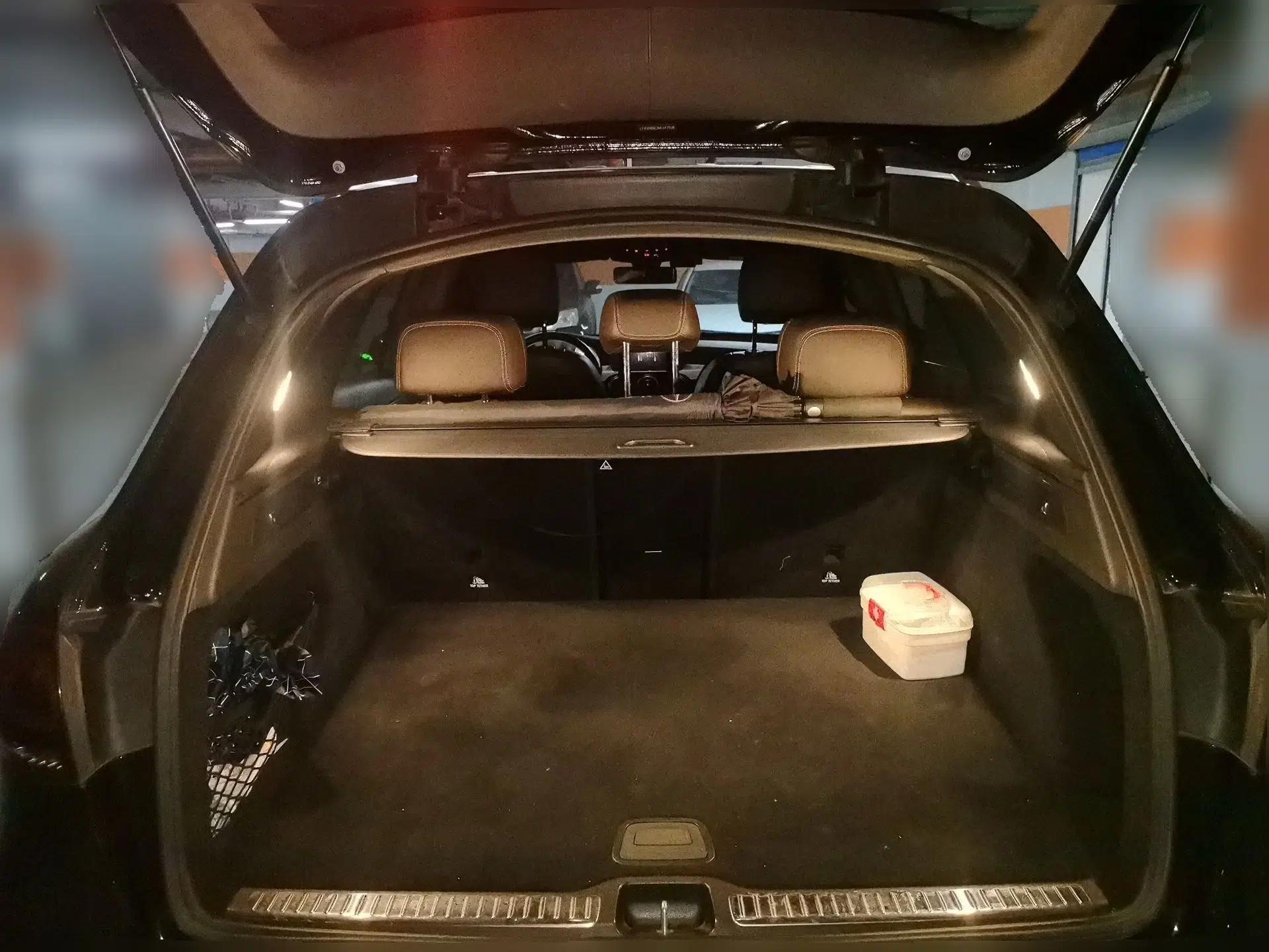 Mercedes-Benz GLC 2020 Facelifted GLC 260 L 4MATIC Dynamic Edition — миниатюра 19