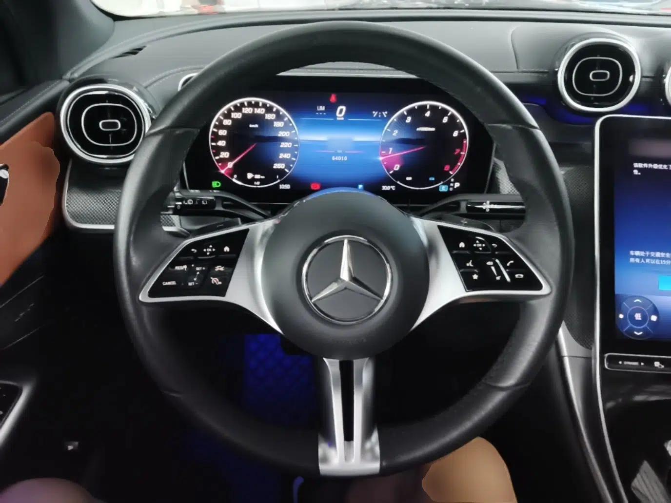Mercedes-Benz GLC 2023 GLC 260 L 4MATIC Dynamic Edition 5-seater — миниатюра 13