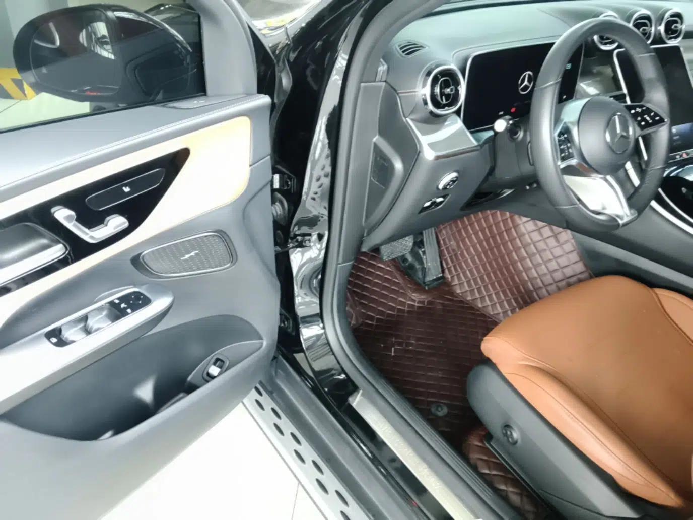 Mercedes-Benz GLC 2023 GLC 260 L 4MATIC Dynamic Edition 5-seater — миниатюра 18