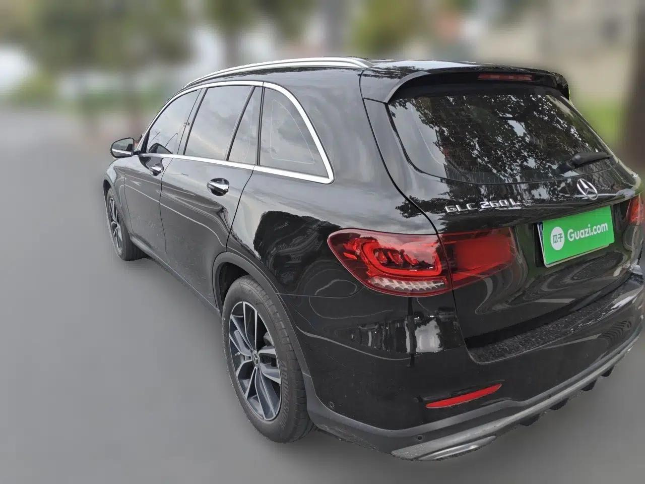 Mercedes-Benz GLC 2022 Second Facelift GLC 260 L 4MATIC Luxury Edition — миниатюра 4