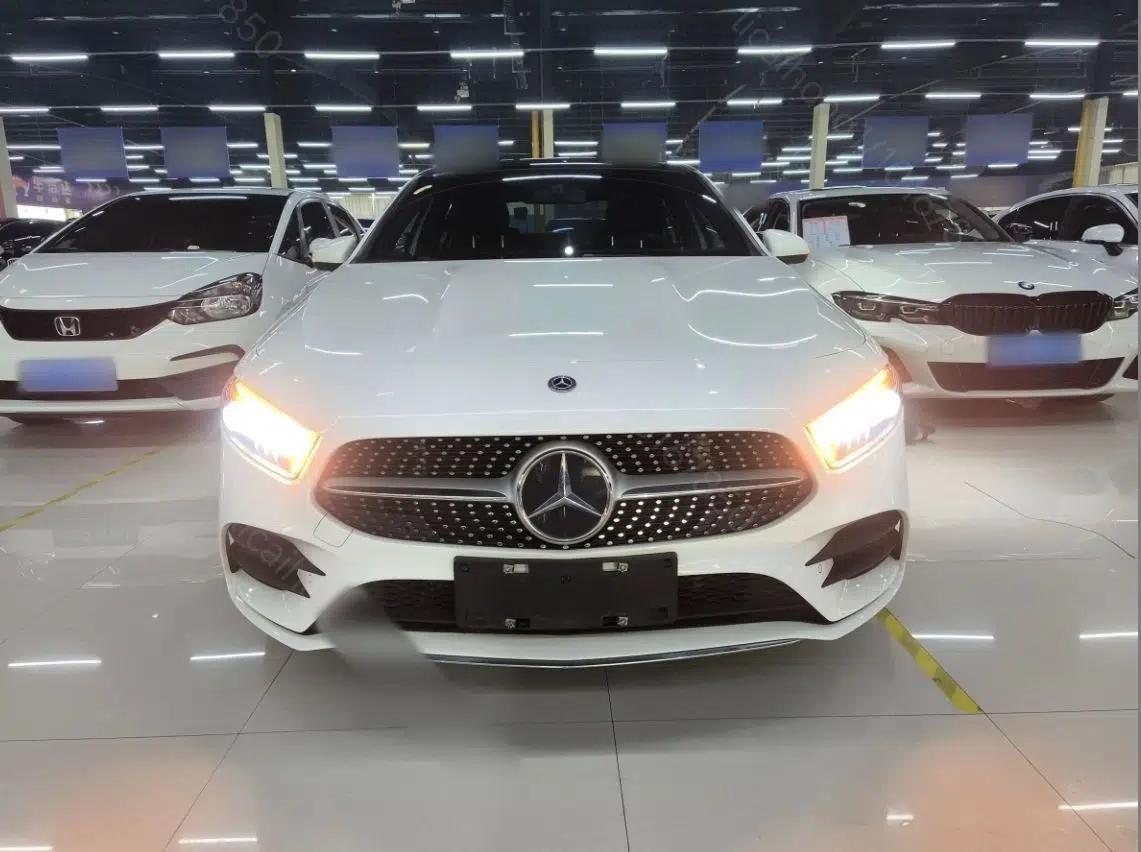 Mercedes-Benz A-Class 2020 Second Facelift A 180 L Sport Sedan — миниатюра 2