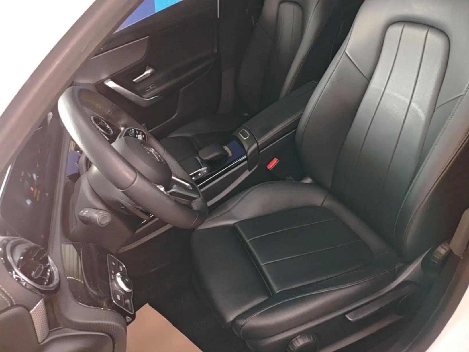 Mercedes-Benz A-Class 2020 Second Facelift A 180 L Sport Sedan — миниатюра 22