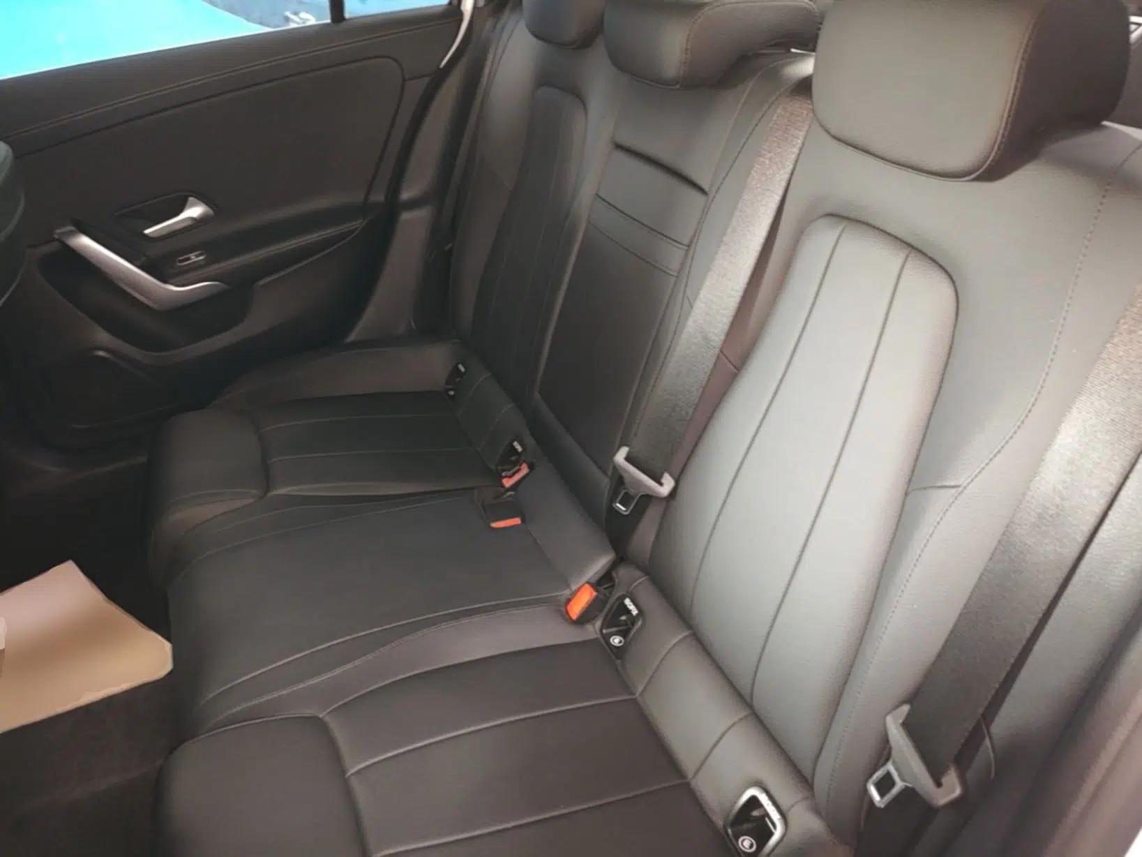 Mercedes-Benz A-Class 2020 Second Facelift A 180 L Sport Sedan — миниатюра 25
