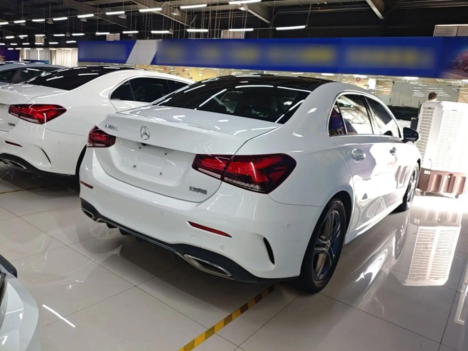 Mercedes-Benz A-Class 2020 Second Facelift A 180 L Sport Sedan — миниатюра 6