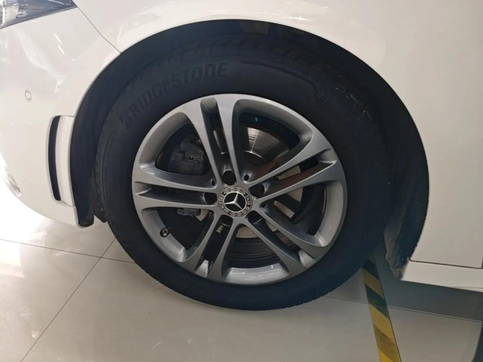 Mercedes-Benz A-Class 2020 Second Facelift A 180 L Sport Sedan — миниатюра 10