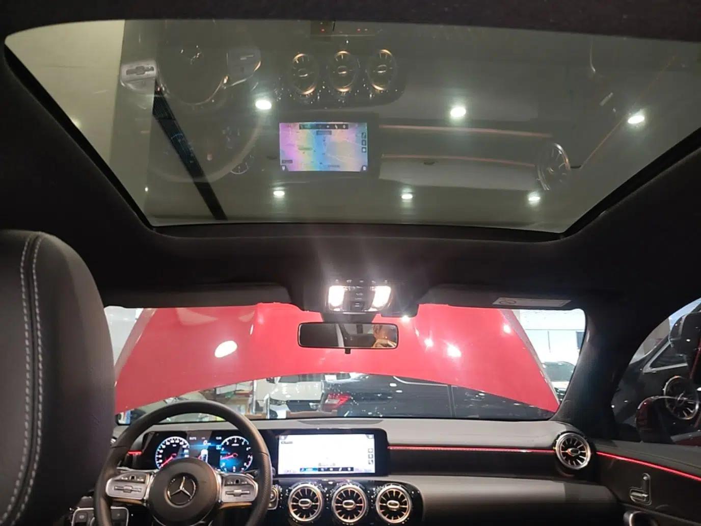 Mercedes-Benz A-Class 2021 A 200 L Sport Sedan Fashion Model — миниатюра 21