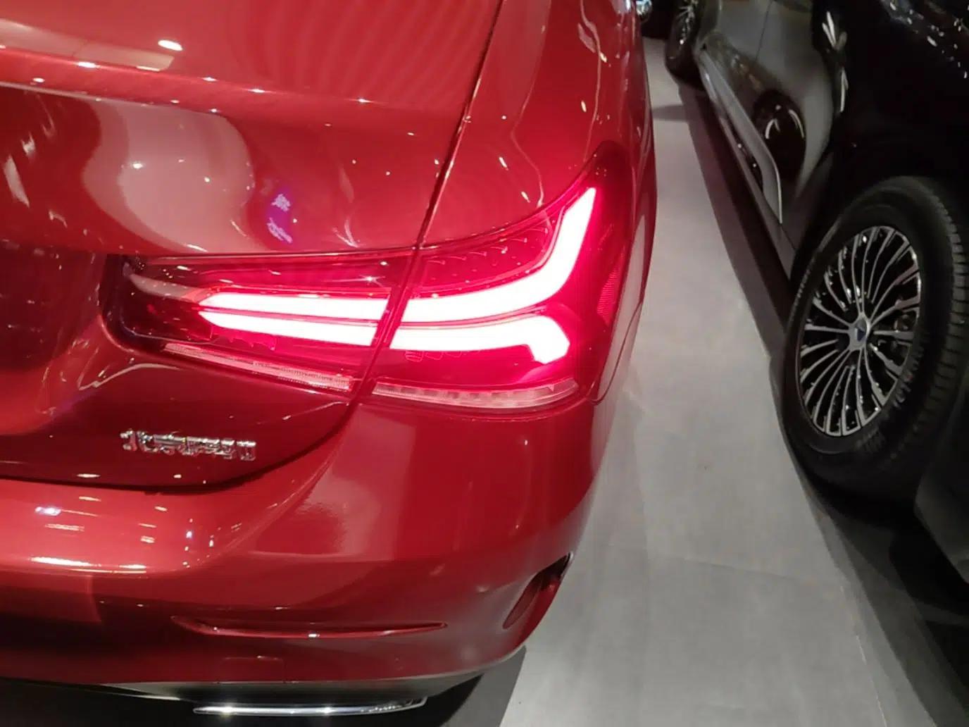 Mercedes-Benz A-Class 2021 A 200 L Sport Sedan Fashion Model — миниатюра 9
