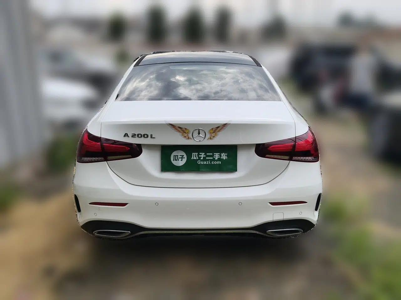 Mercedes-Benz A-Class 2020 A 200 L Sport Sedan — миниатюра 5