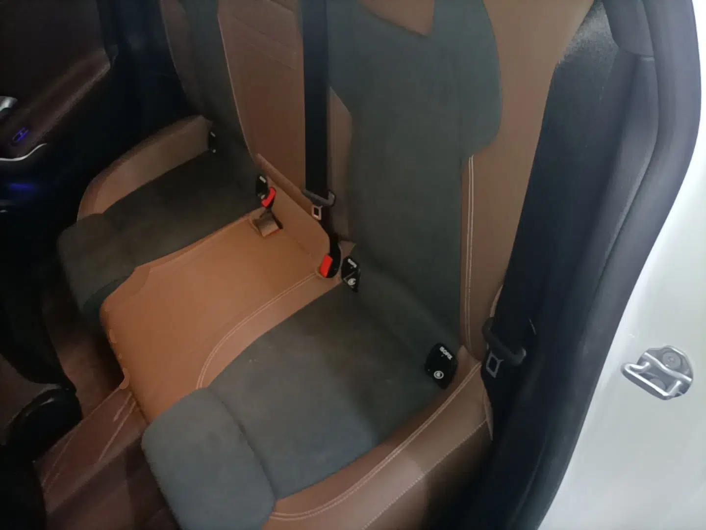 Mercedes-Benz A-Class 2022 Revised Version A 200 L Sport Sedan Fashionable Style — миниатюра 20