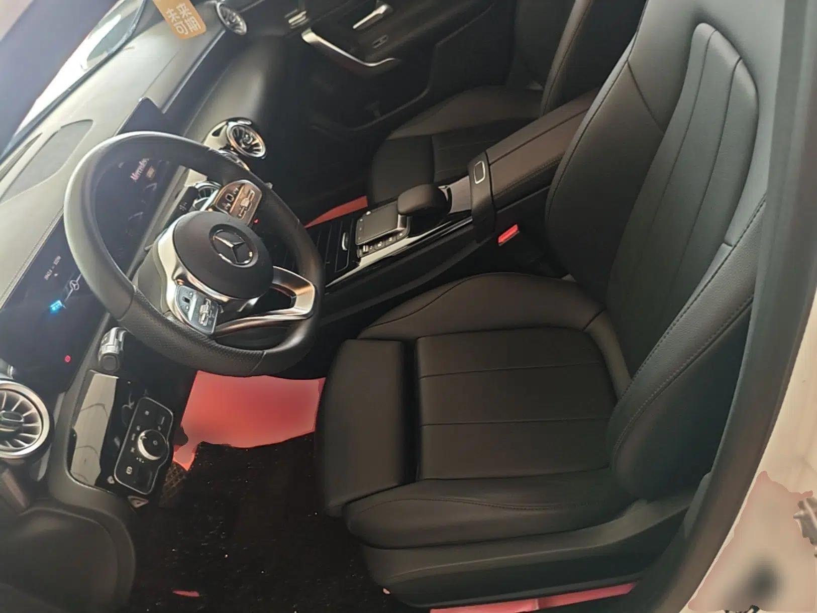 Mercedes-Benz A-Class 2022 Restyled A 200 L Sport Sedan Dynamic Version — миниатюра 17