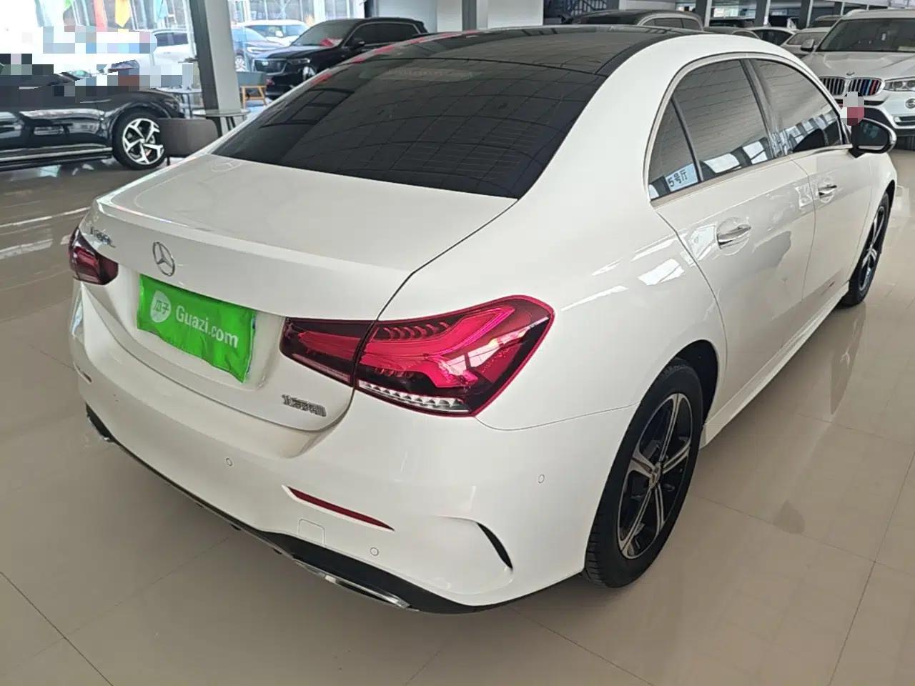 Mercedes-Benz A-Class 2022 Restyled A 200 L Sport Sedan Dynamic Version — миниатюра 6