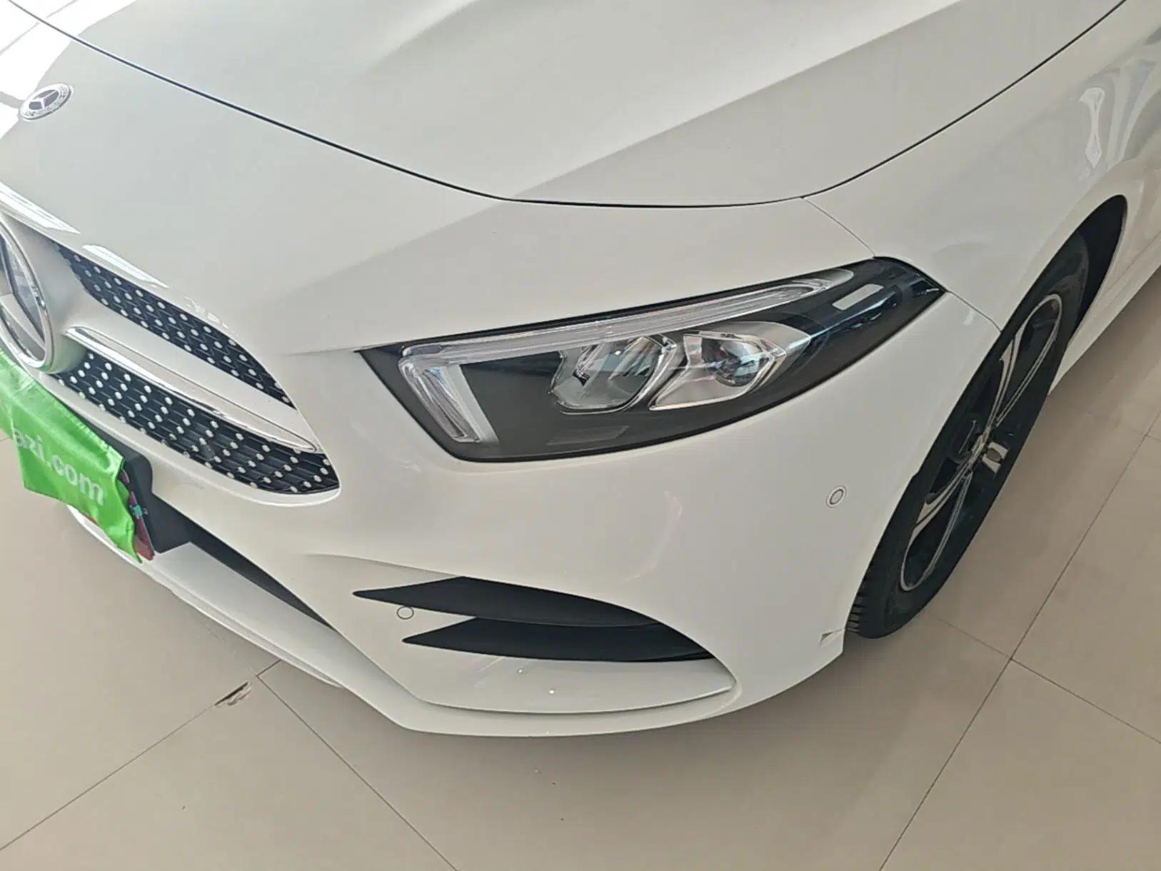 Mercedes-Benz A-Class 2022 Restyled A 200 L Sport Sedan Dynamic Version — миниатюра 8