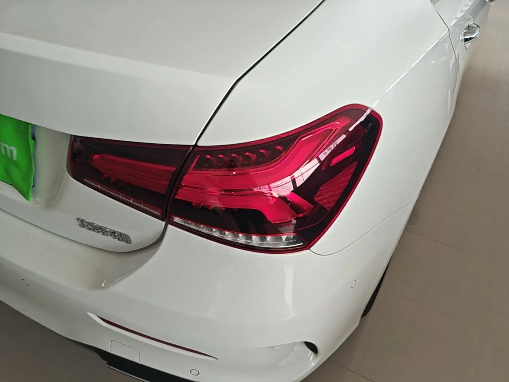 Mercedes-Benz A-Class 2022 Restyled A 200 L Sport Sedan Dynamic Version — миниатюра 9