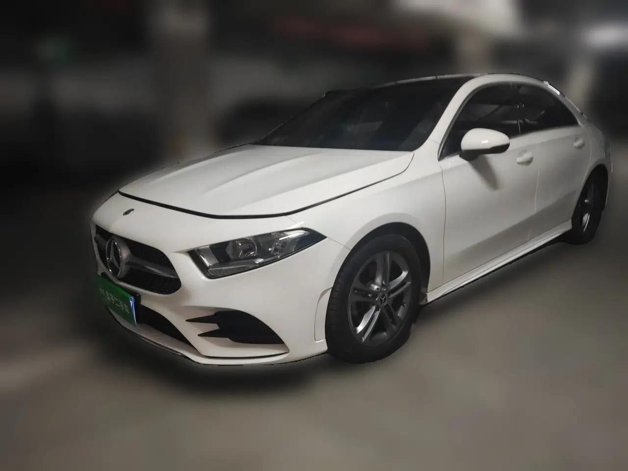 Mercedes-Benz A-Class 2022 Restyled A 180 L Sport Sedan — миниатюра 1