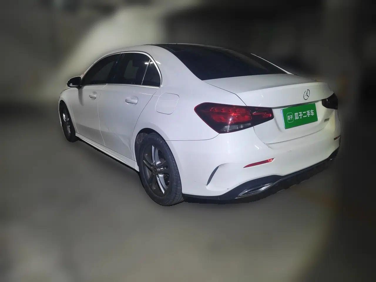 Mercedes-Benz A-Class 2022 Restyled A 180 L Sport Sedan — миниатюра 4