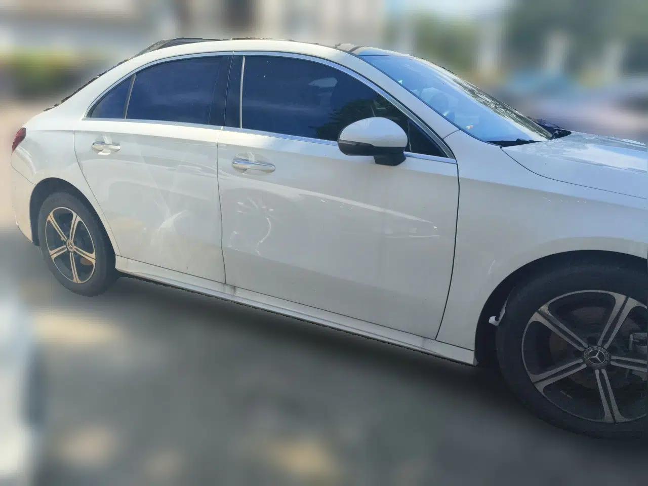 Mercedes-Benz A-Class 2022 Restyled A 200 L Sport Sedan Dynamic Version — миниатюра 3