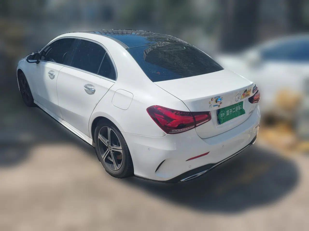 Mercedes-Benz A-Class 2022 Restyled A 200 L Sport Sedan Dynamic Version — миниатюра 4