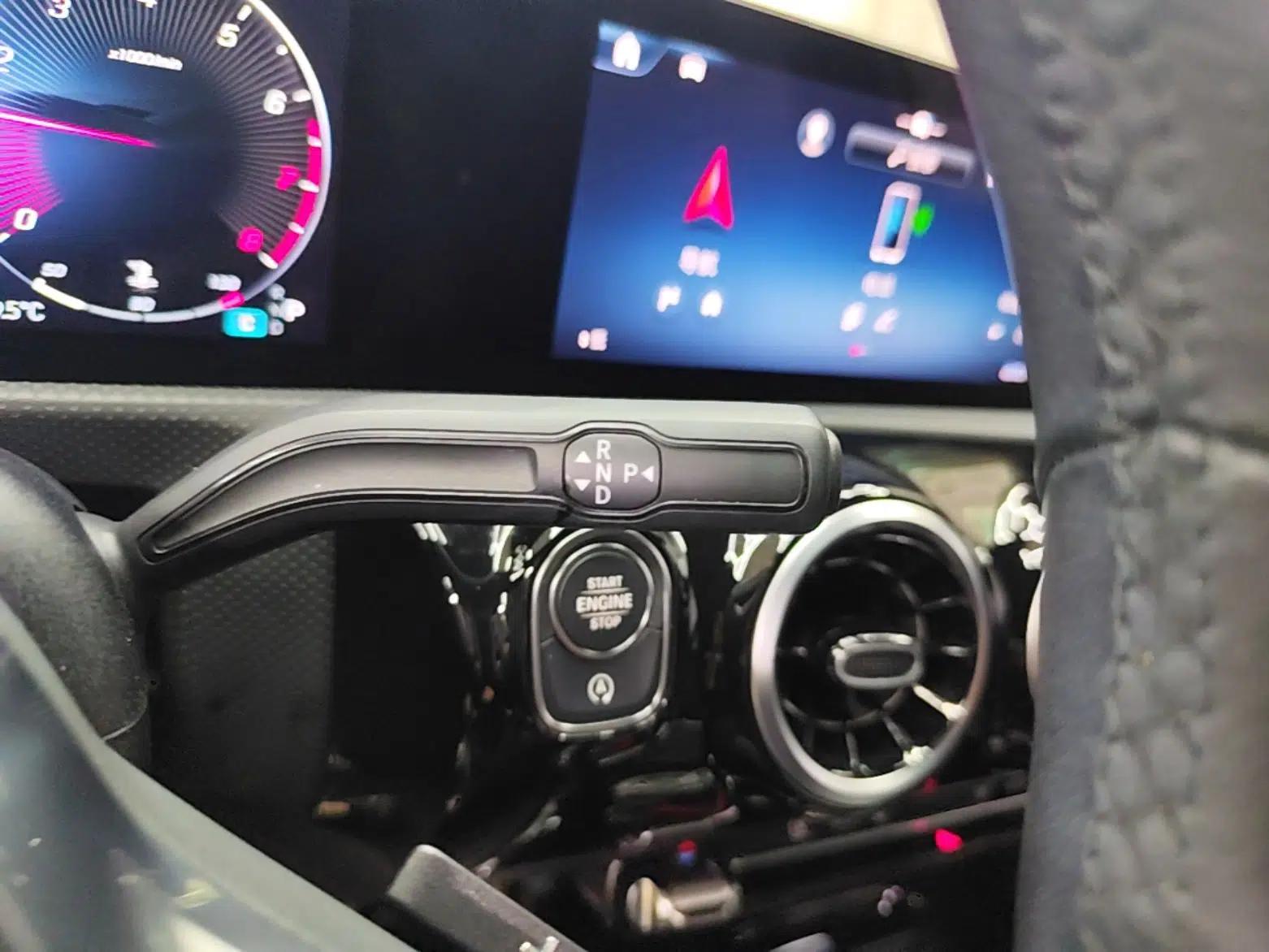 Mercedes-Benz A-Class 2023 A 180 L — миниатюра 16
