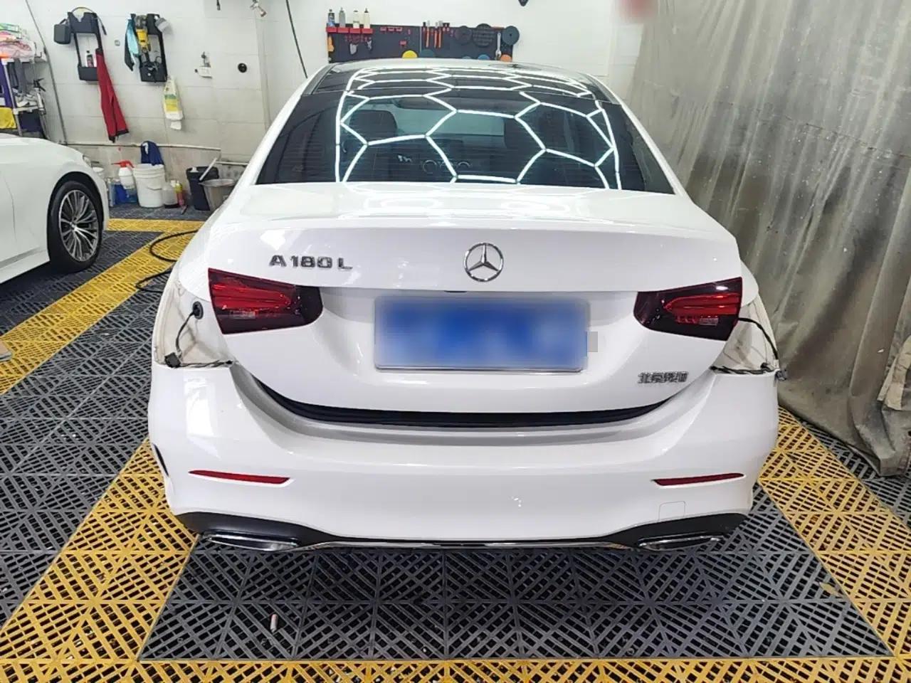 Mercedes-Benz A-Class 2023 A 180 L — миниатюра 5