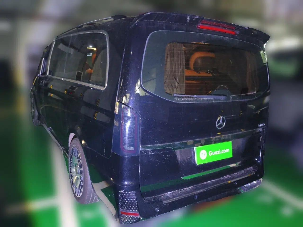 Mercedes-Benz Vito 2018 2.0T Elite Version 7 Seats China V Emission Standard — миниатюра 4