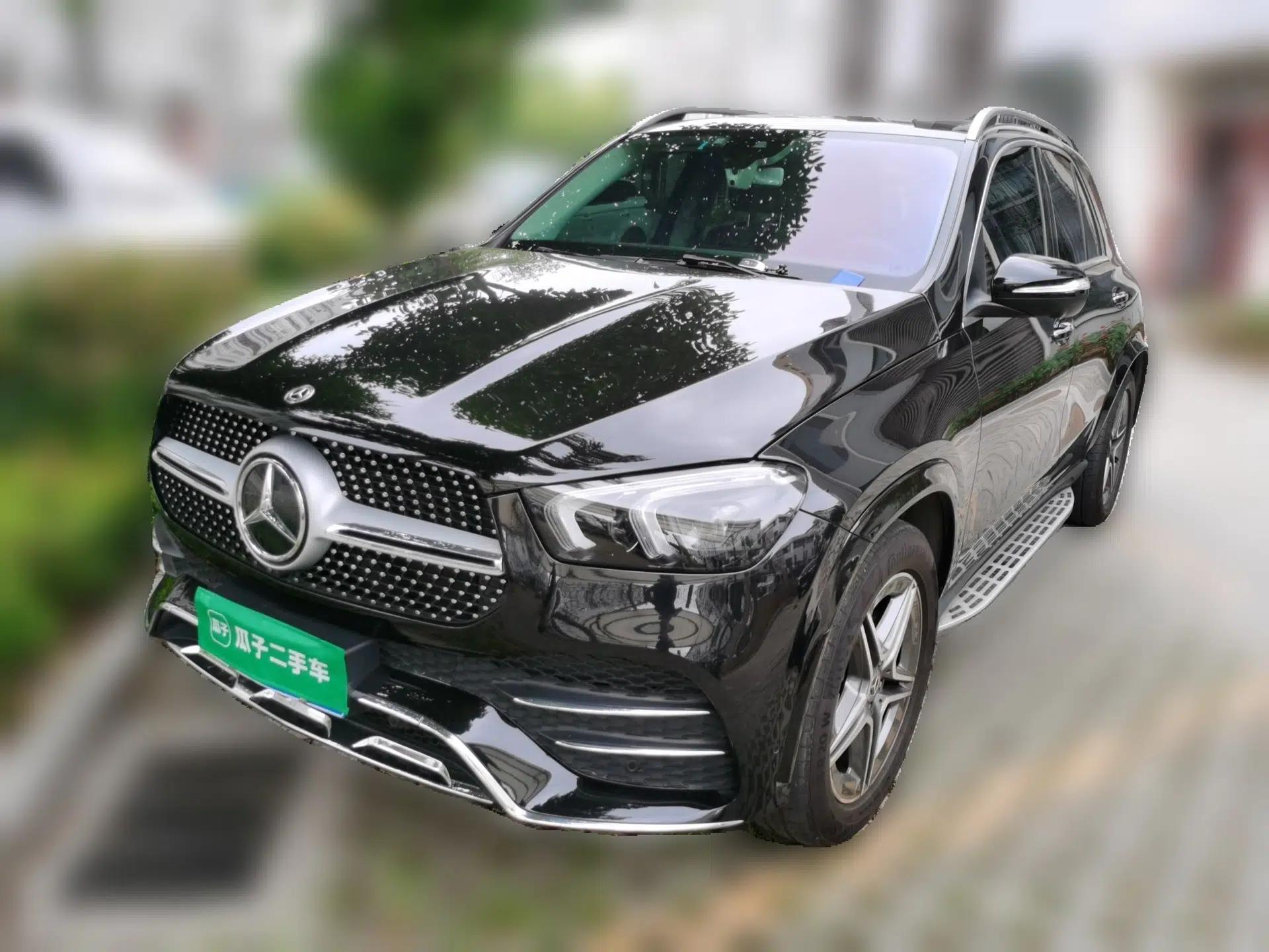 Mercedes-Benz GLE 2020 Facelifted GLE 350 4MATIC Luxury Edition — миниатюра 1