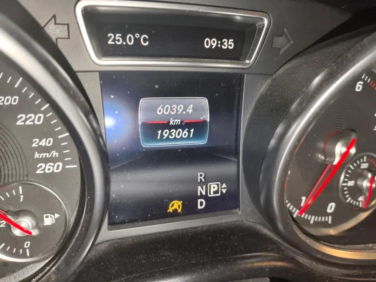 Mercedes-Benz GLE 2016 GLE 400 4MATIC — миниатюра 12