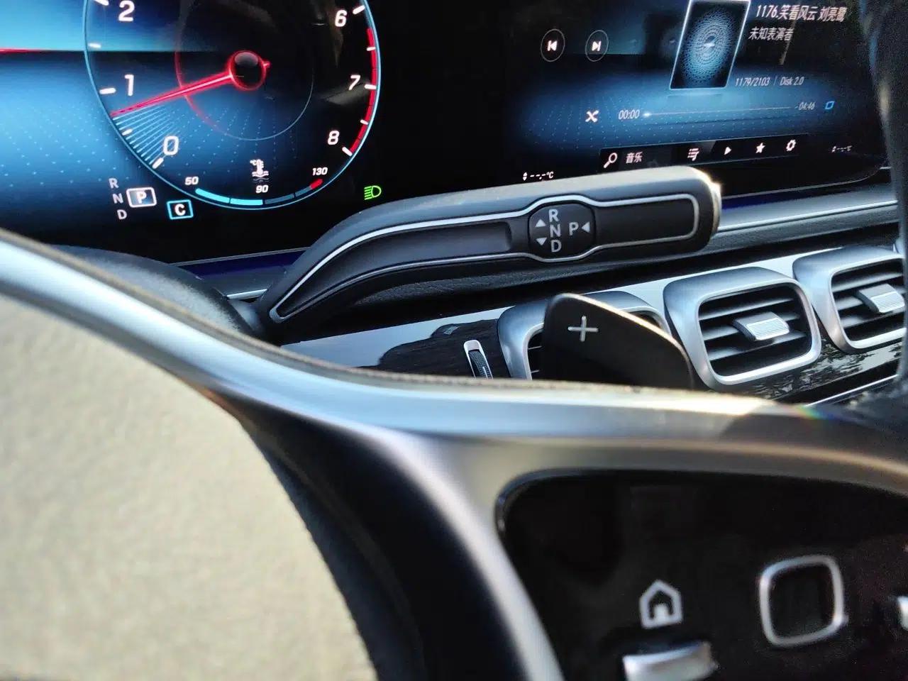 Mercedes-Benz GLE 2023 GLE 350 4MATIC Stylish Model — миниатюра 14