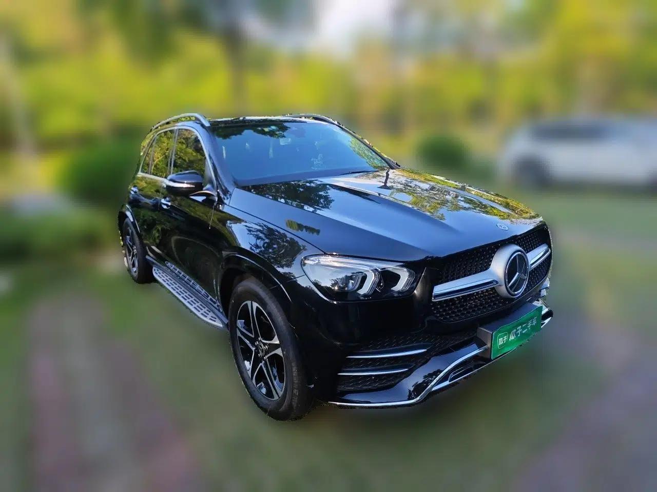 Mercedes-Benz GLE 2023 GLE 350 4MATIC Stylish Model — миниатюра 3