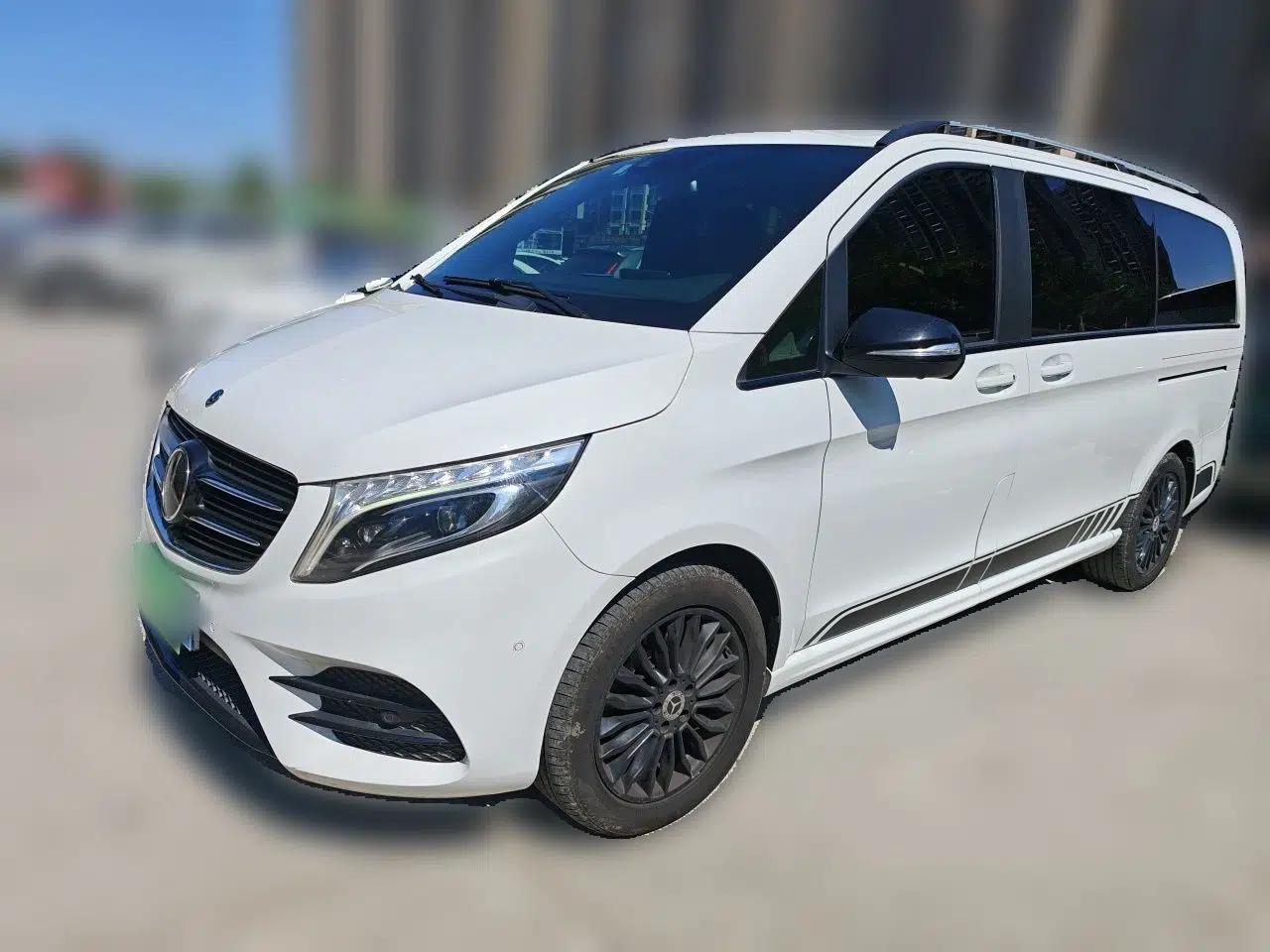 Mercedes-Benz V-Class 2018 V 260 AMG Sport Edition China VI — миниатюра 1